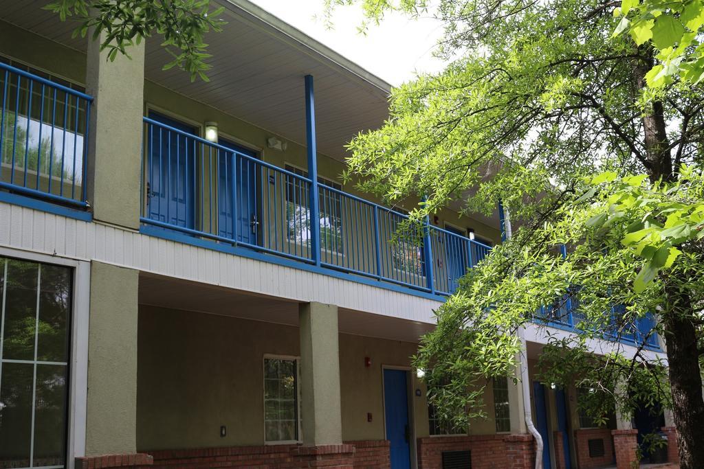 Magnolia Bay Hotel & Suites Jonesboro Εξωτερικό φωτογραφία