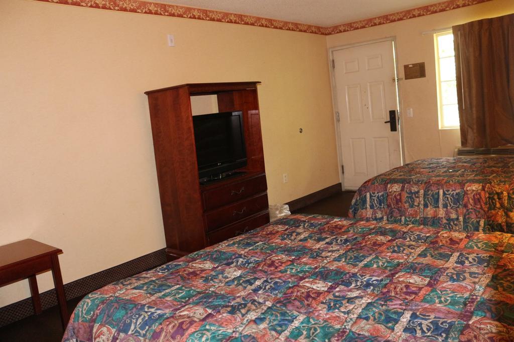 Magnolia Bay Hotel & Suites Jonesboro Εξωτερικό φωτογραφία