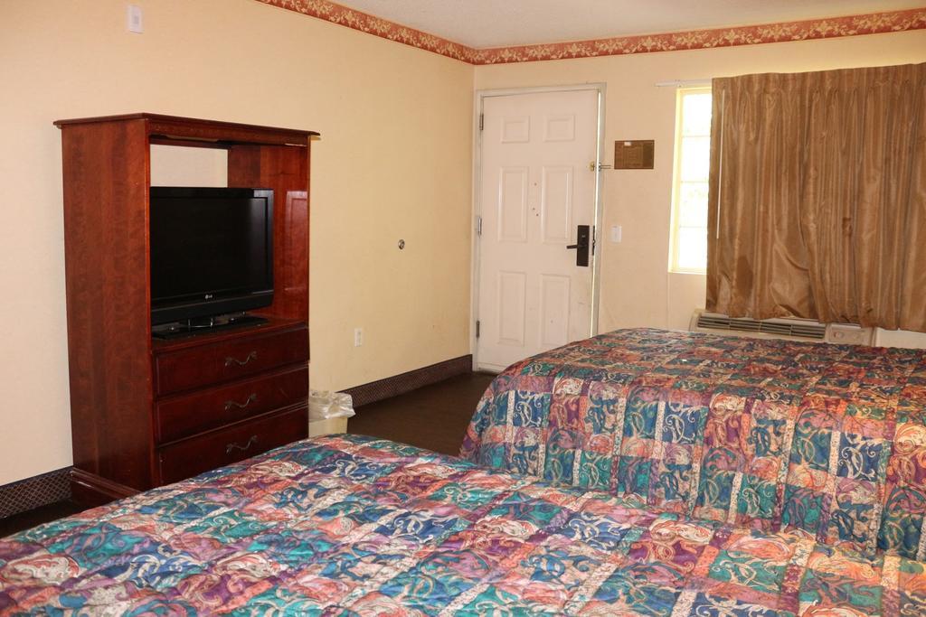 Magnolia Bay Hotel & Suites Jonesboro Εξωτερικό φωτογραφία