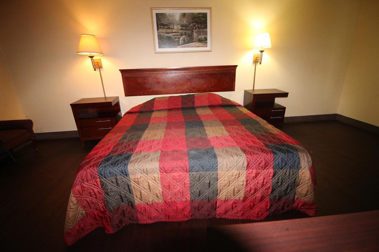 Magnolia Bay Hotel & Suites Jonesboro Εξωτερικό φωτογραφία