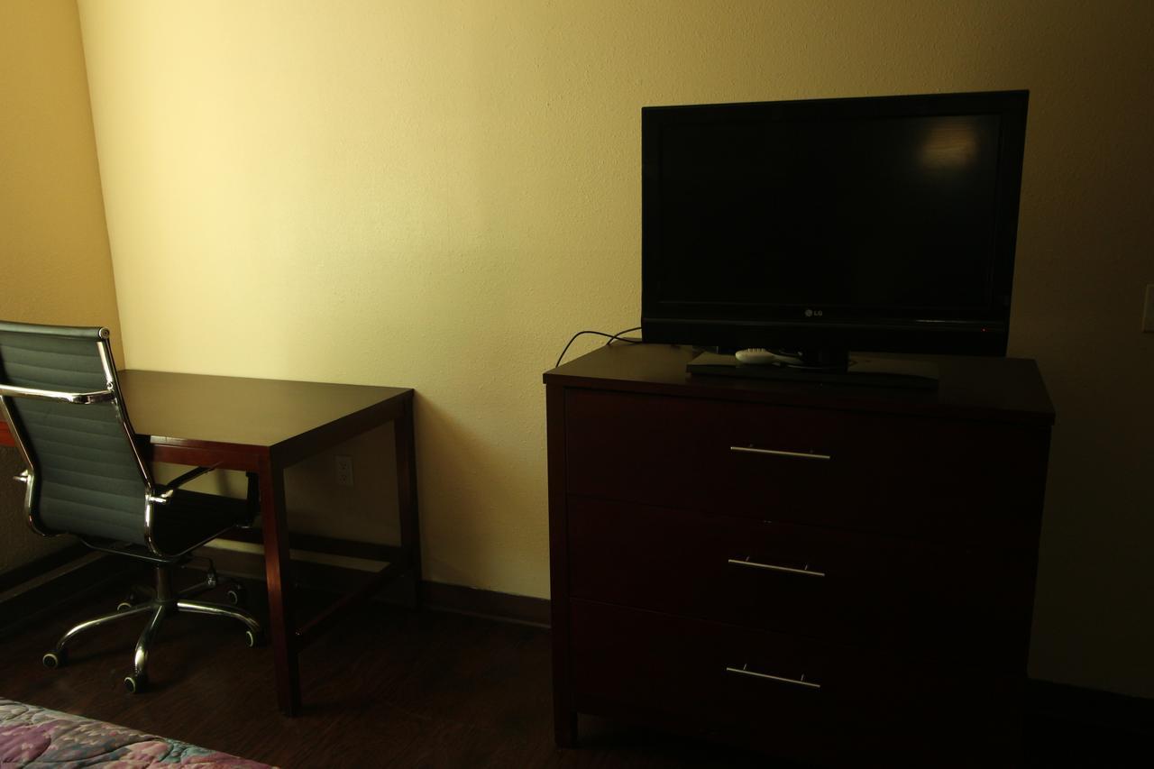 Magnolia Bay Hotel & Suites Jonesboro Εξωτερικό φωτογραφία